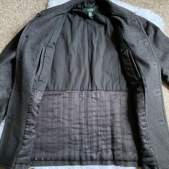J. Crew Wool Coat Jacket Gray Button Front Lined Mens Size Large Professional - Picture 8 of 11